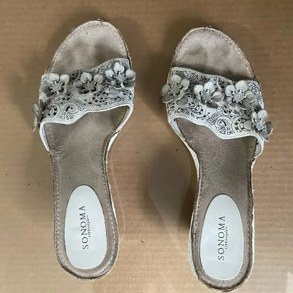 Sonoma Cheeky White Leather Floral Wedge Heels Sz 7 Sandals Boho Pyrography !